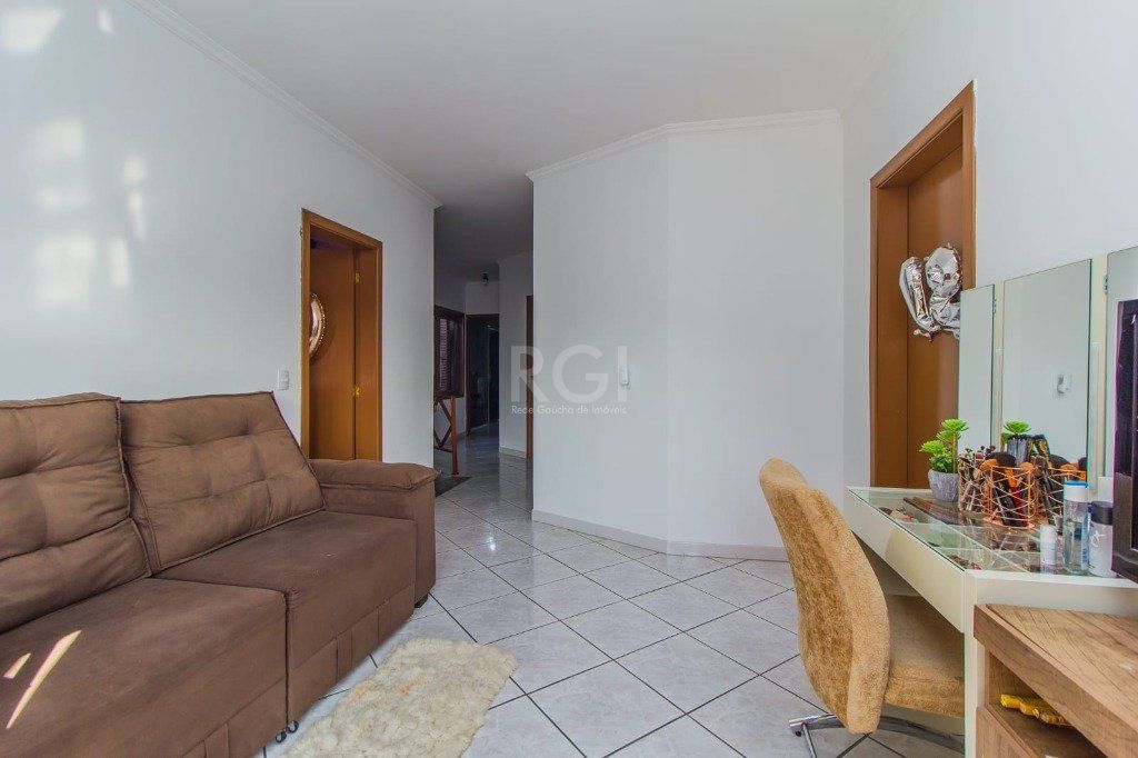 Casa à venda com 4 quartos, 300m² - Foto 33