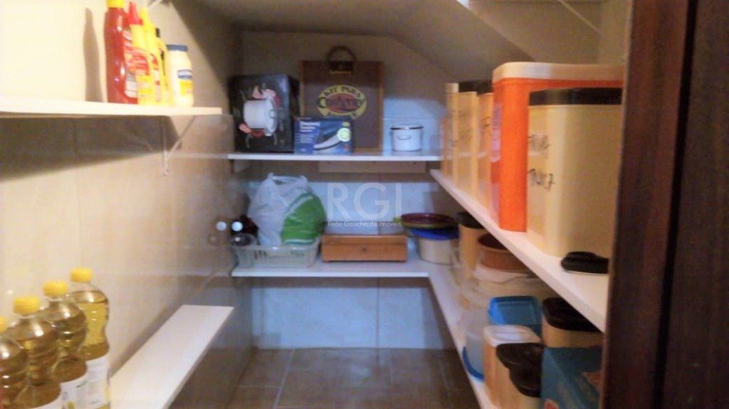 Casa à venda com 3 quartos, 240m² - Foto 14