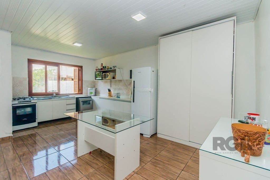Casa à venda com 2 quartos, 98m² - Foto 10
