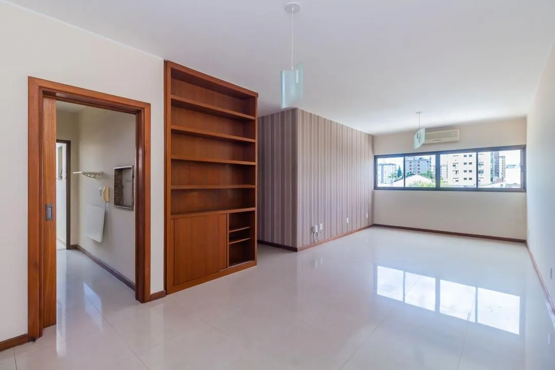 Apartamento 2 dormitorios à venda Avenida Andaraí, Passo da Areia - Porto Alegre