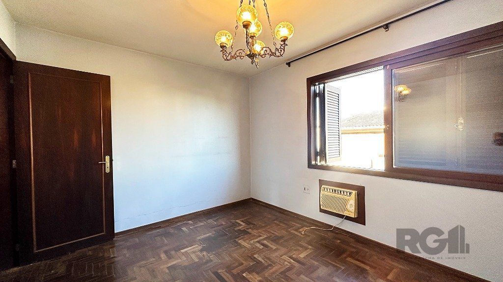 Casa à venda com 4 quartos, 351m² - Foto 14