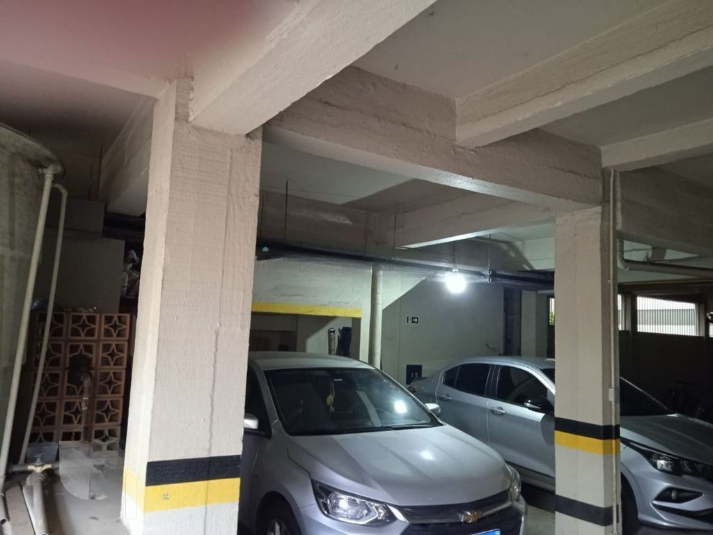 Apartamento à venda com 2 quartos, 61m² - Foto 10