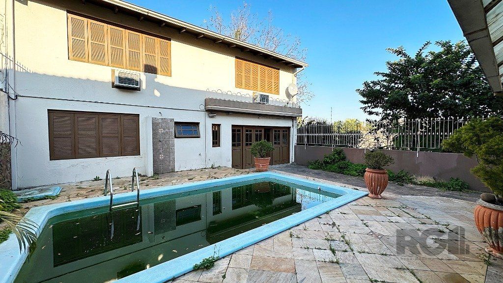 Casa à venda com 4 quartos, 351m² - Foto 24