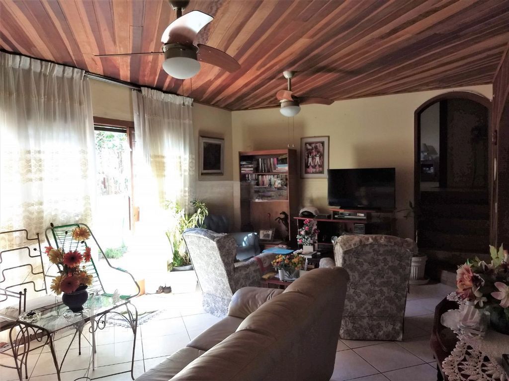 Casa, 4 quartos, 230 m² - Foto 5