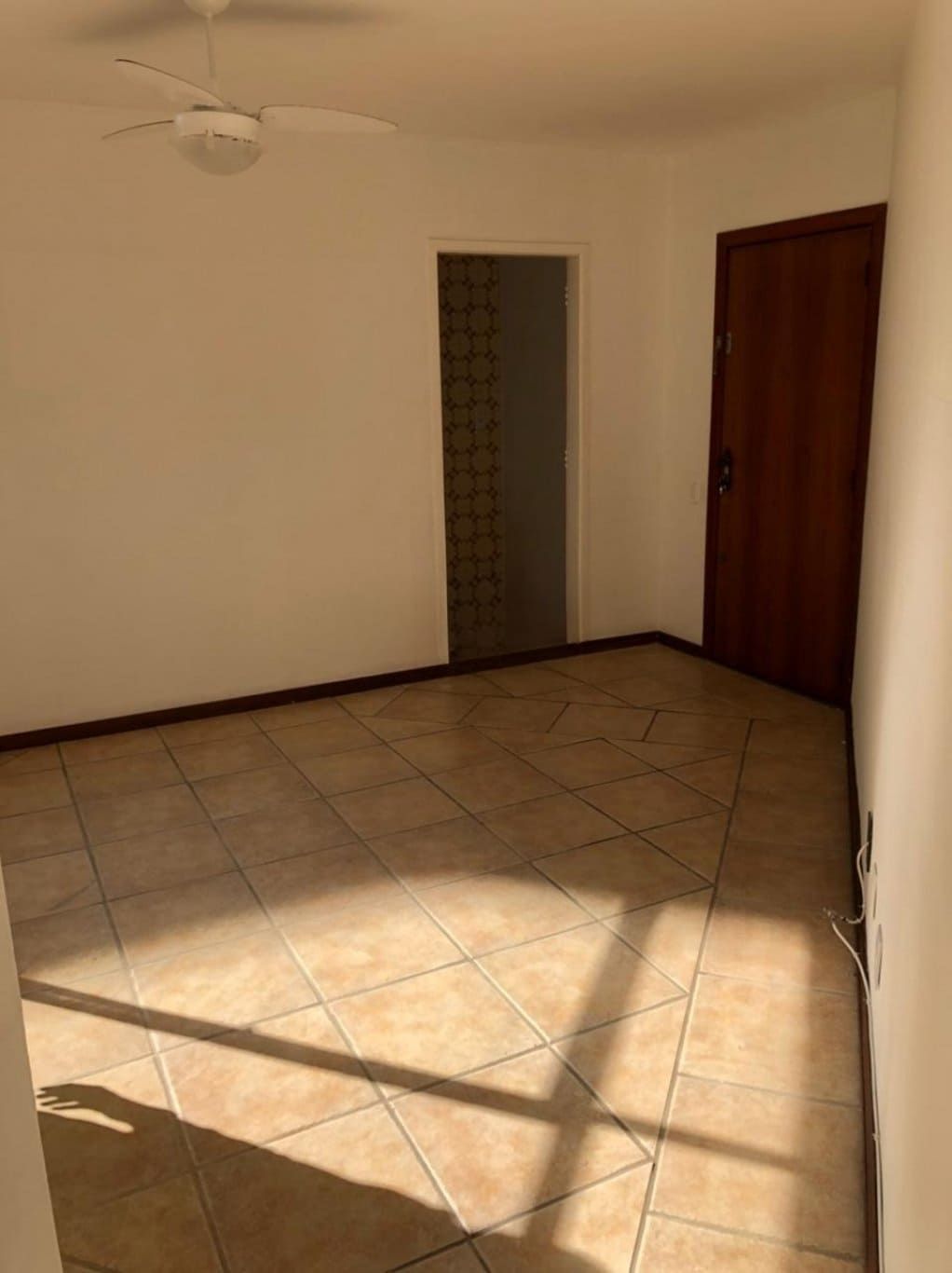 Apartamento de 1 dormitório à venda em Tristeza, Porto Alegre.