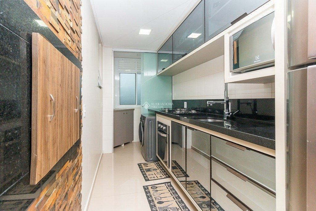 Apartamento de 3 dormitórios (suíte), mobiliado,80m2, com churrasqueira, vaga, e infra completa. — foto 5