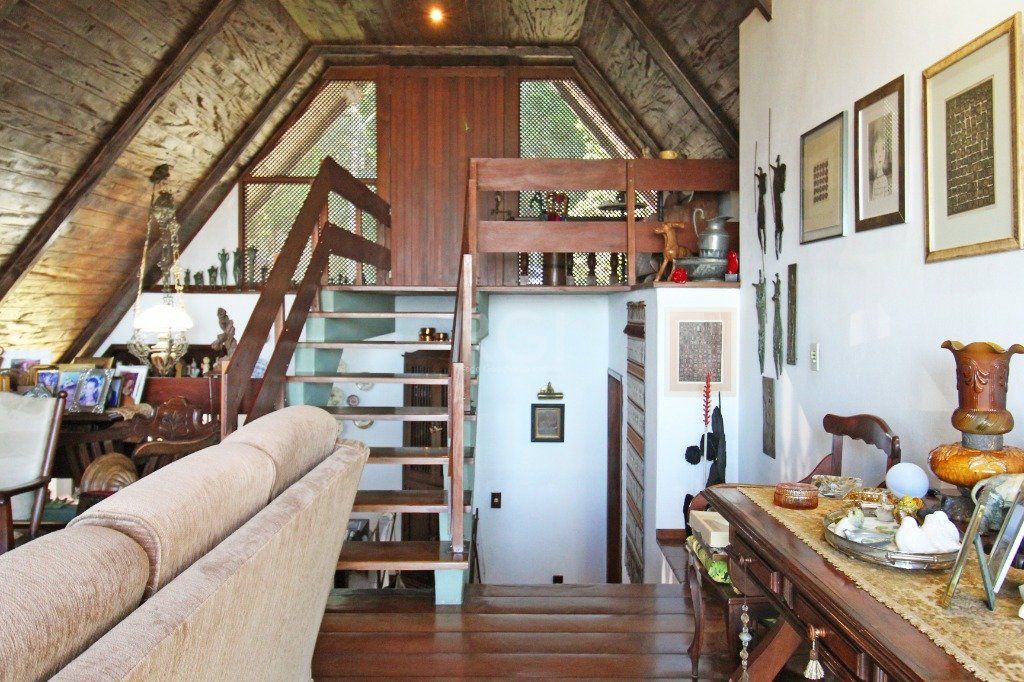 Casa à venda com 3 quartos, 235m² - Foto 8
