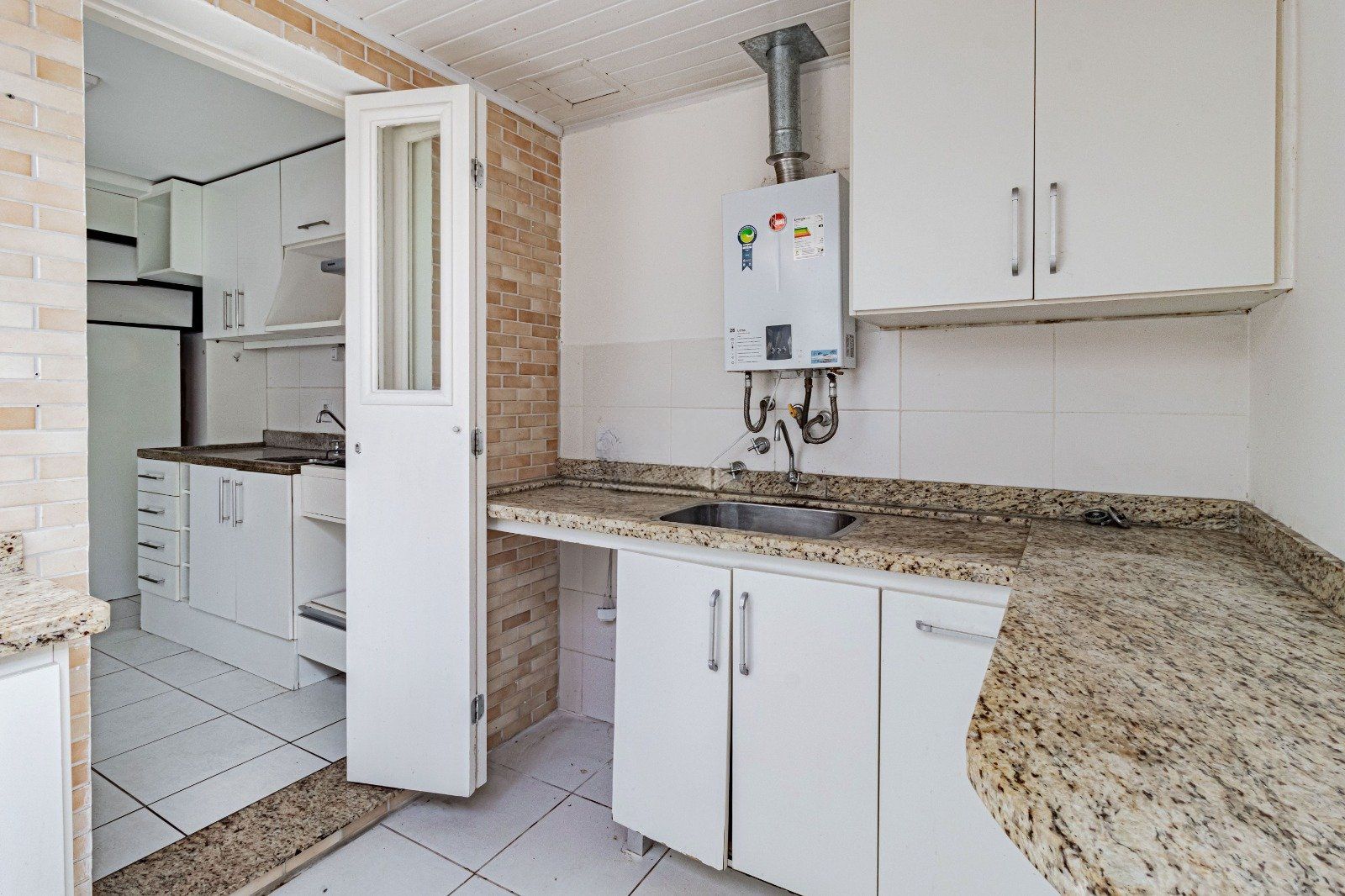 Casa de Condomínio à venda com 3 quartos, 99m² - Foto 6