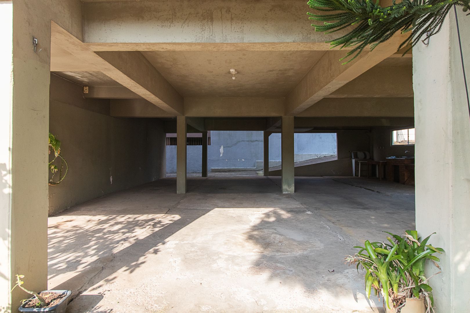 Apartamento à venda com 2 quartos, 70m² - Foto 23