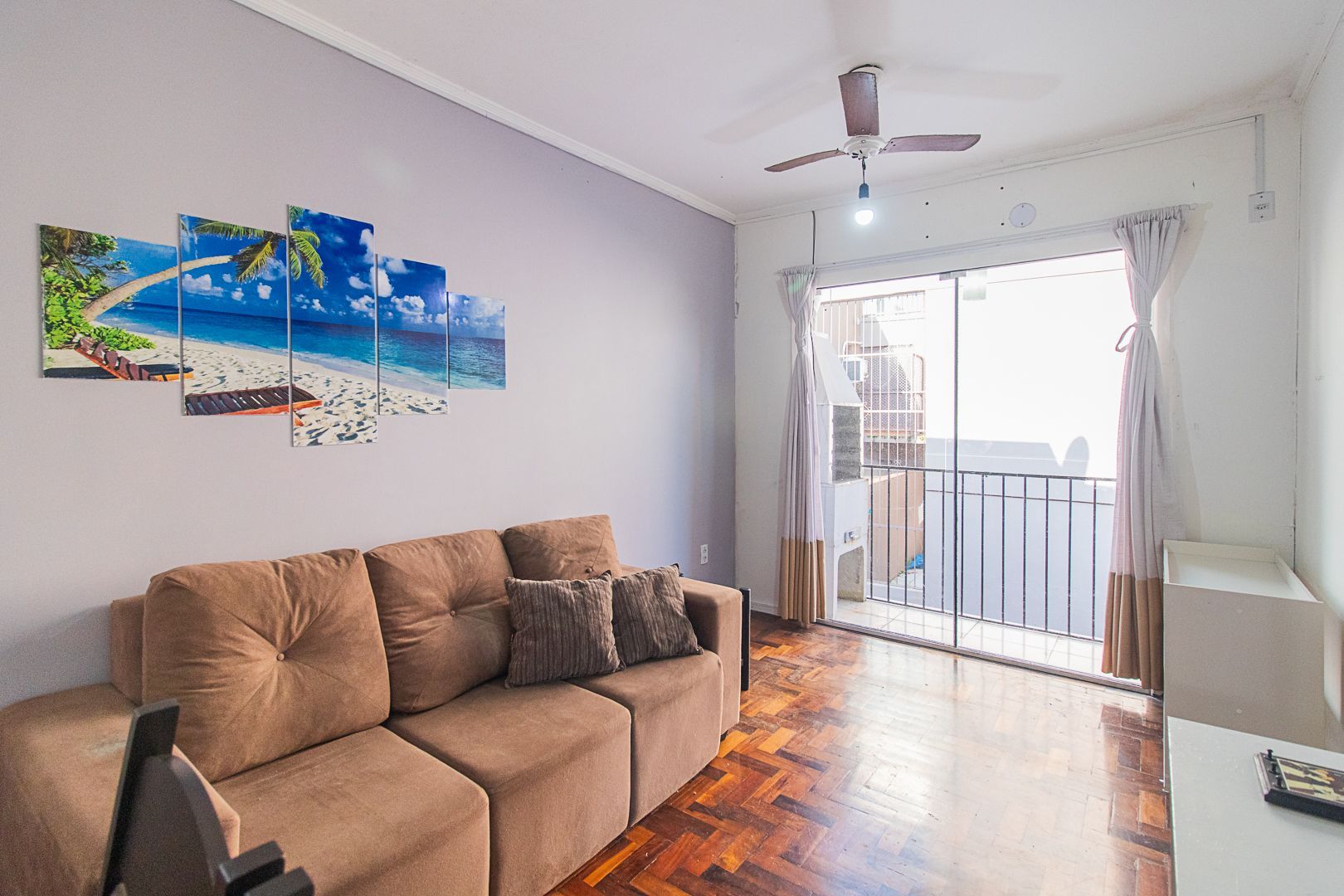 Apartamento à venda com 70m², 2 quartos, 2 vagas no bairro Teresópolis em Porto Alegre