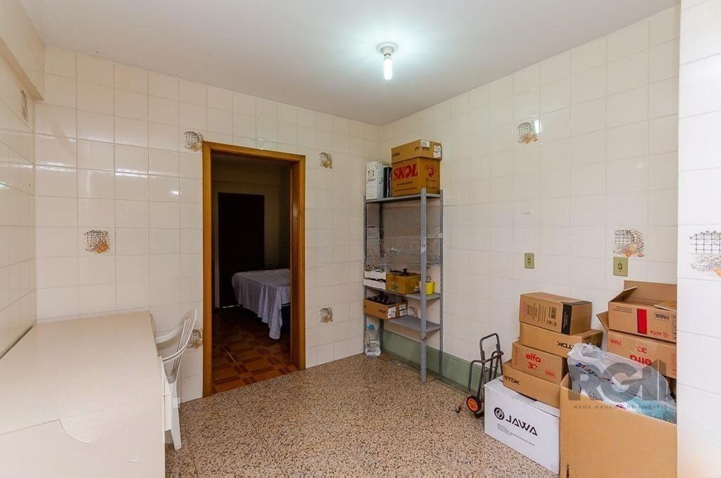 Casa à venda com 3 quartos, 379m² - Foto 42