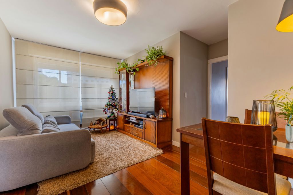 Apartamento de 3 dormitórios à venda em Petrópolis - Porto Alegre