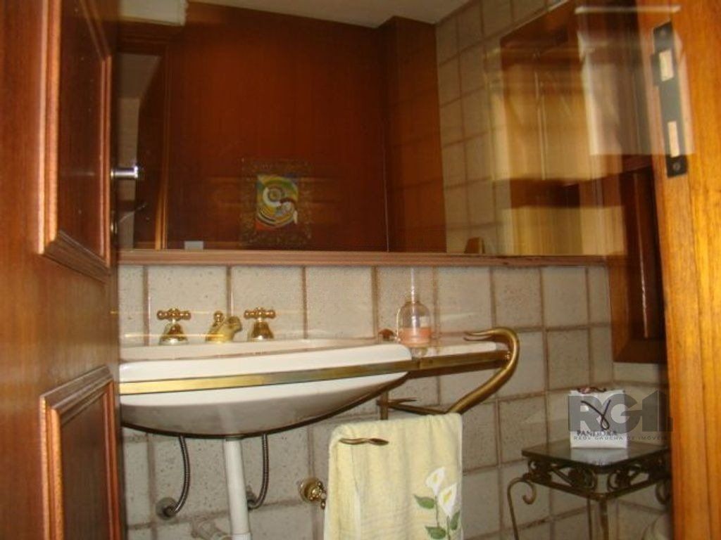 Casa à venda com 4 quartos, 370m² - Foto 4