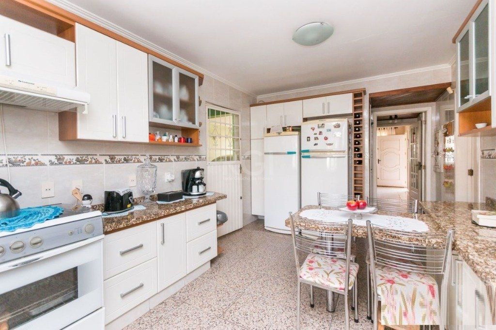 Casa, 3 quartos, 258 m² - Foto 27