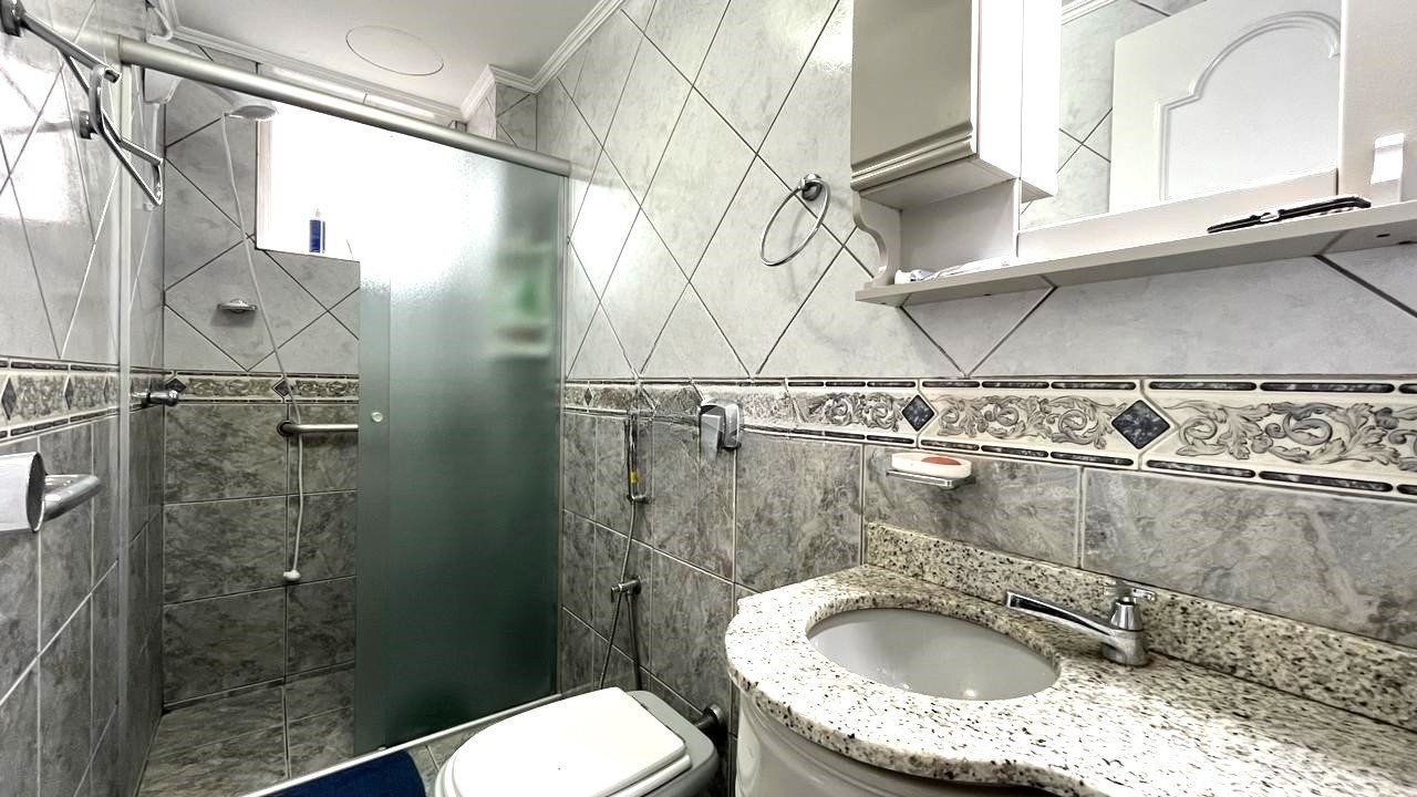 Apartamento à venda com 1 quarto, 41m² - Foto 6