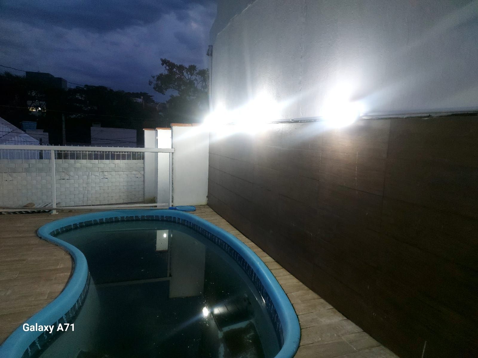 Casa à venda com 3 quartos, 202m² - Foto 11