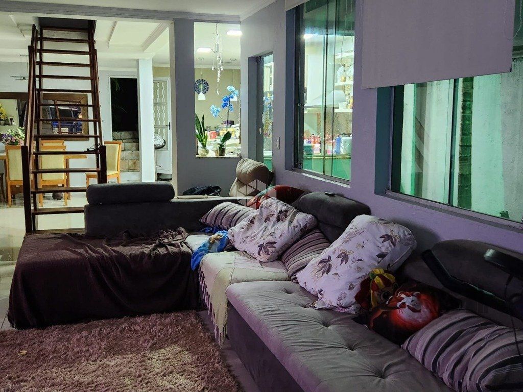 Casa à venda com 3 quartos, 202m² - Foto 6