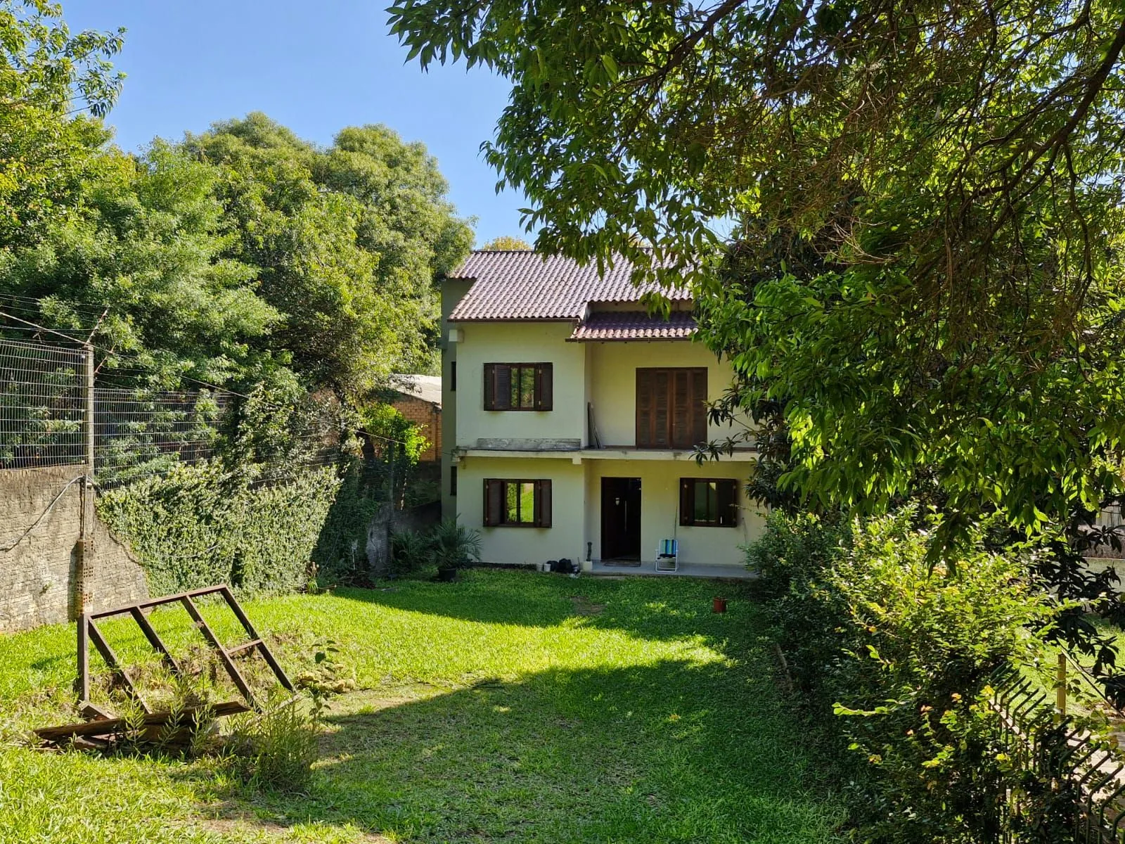 Casa com 170m², 2 dormitórios no bairro Teresópolis em Porto Alegre para Comprar