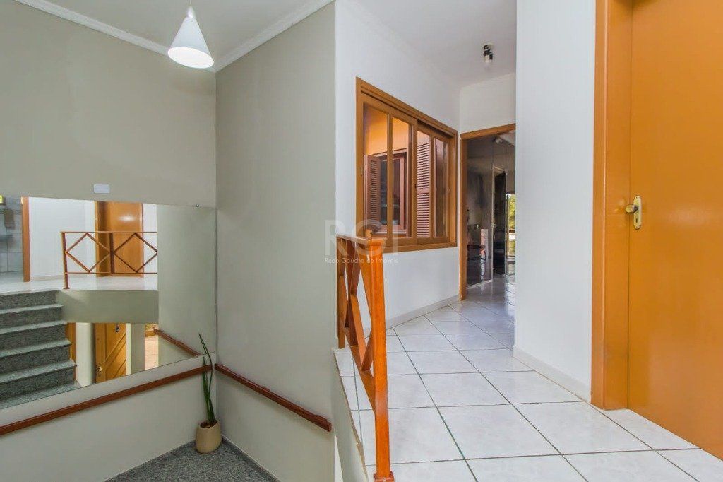 Casa à venda com 4 quartos, 300m² - Foto 11