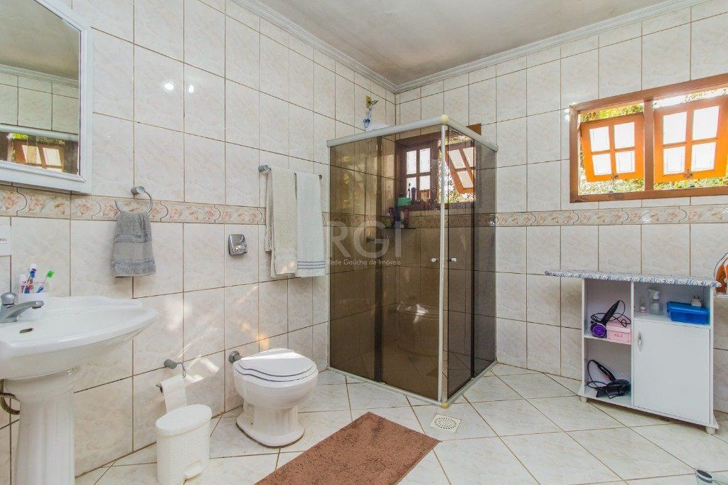 Casa à venda com 4 quartos, 300m² - Foto 29