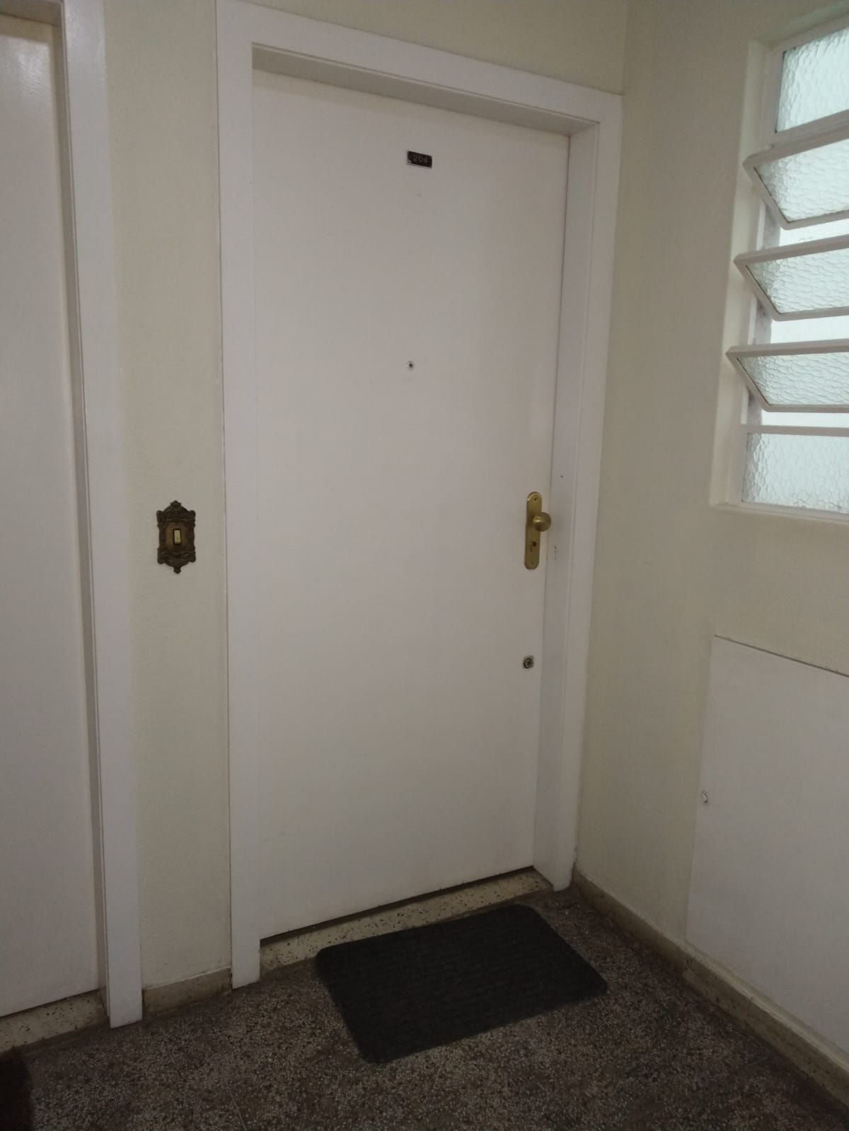 Apartamento à venda com 2 quartos, 60m² - Foto 3