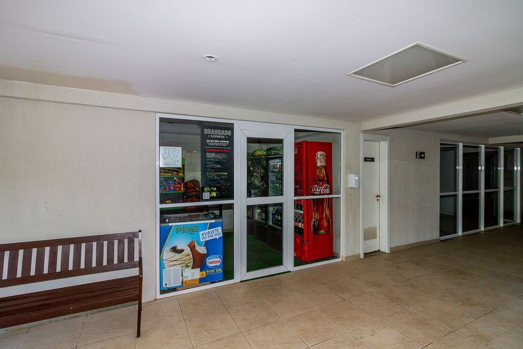 Apartamento à venda com 2 quartos, 67m² - Foto 35