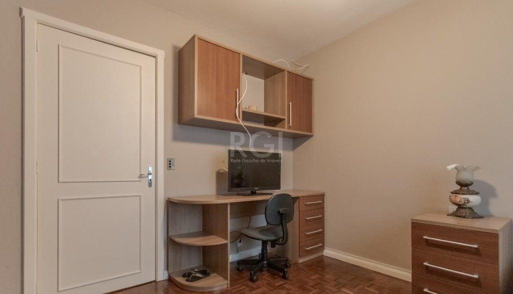 Casa à venda com 4 quartos, 327m² - Foto 30