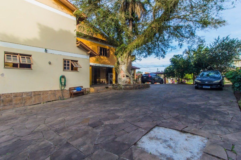 Casa à venda com 4 quartos, 300m² - Foto 54
