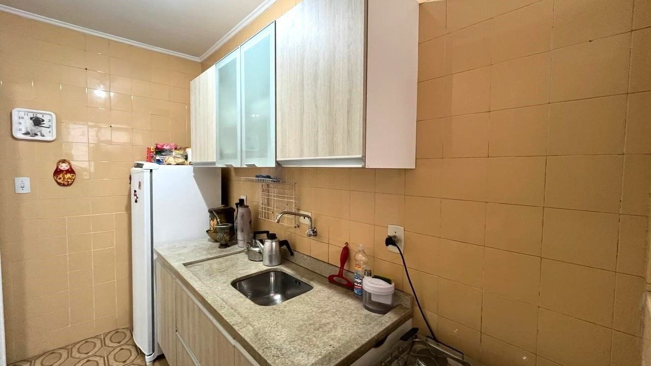 Apartamento à venda com 1 quarto, 41m² - Foto 12