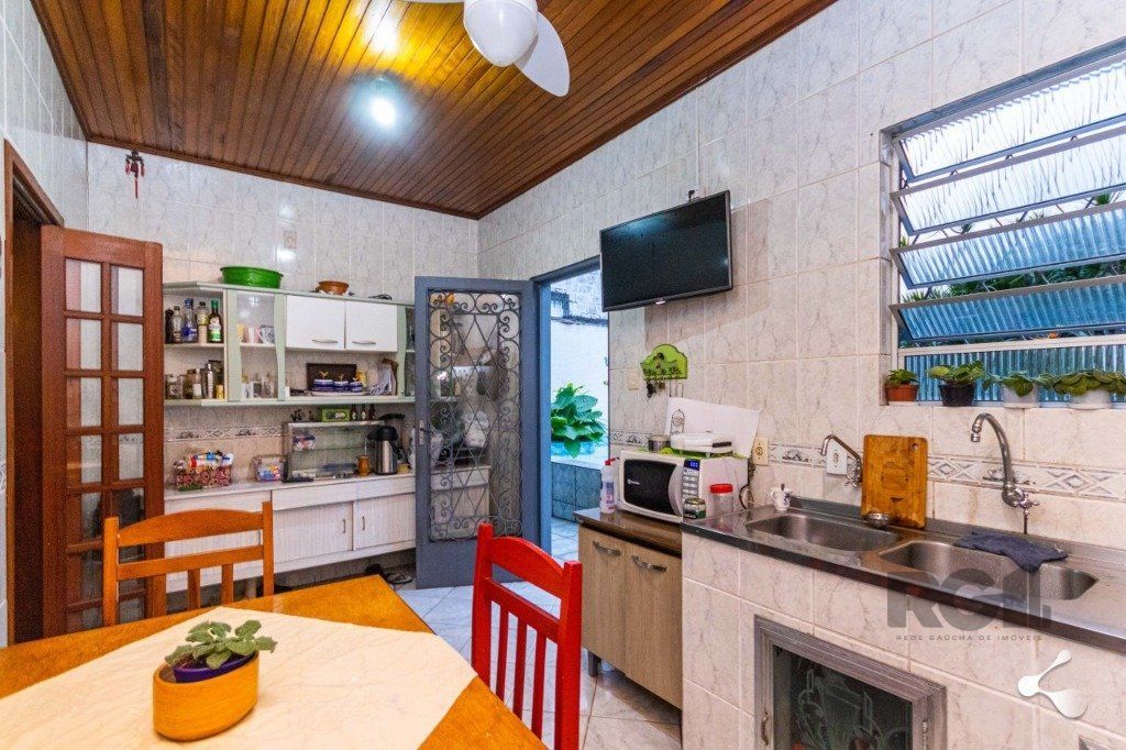 Casa, 3 quartos, 240 m² - Foto 25