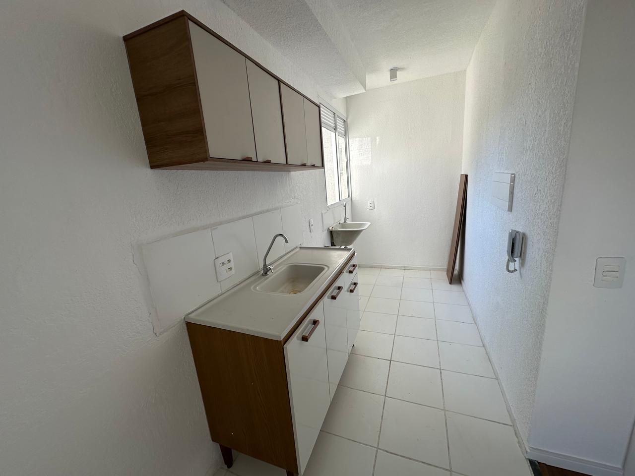 Apartamento de 2 dormitorios a venda no Bairro Mario Quintana — foto 5