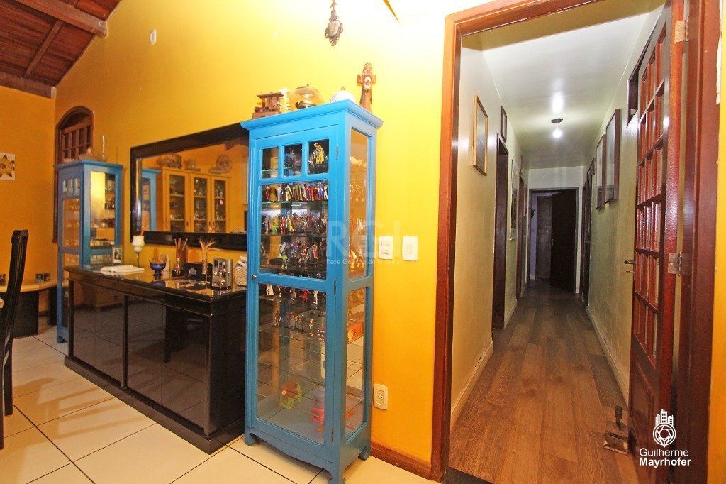 Casa à venda com 3 quartos, 381m² - Foto 8
