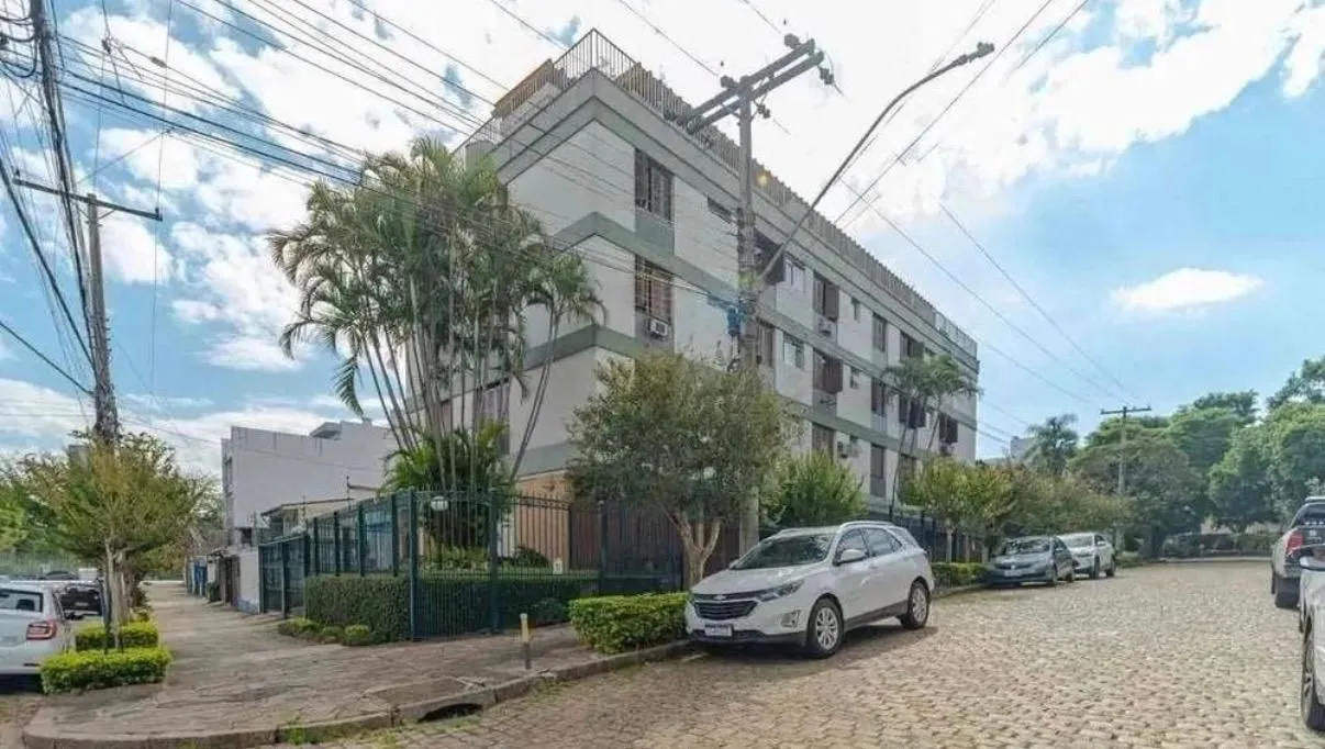 Apartamento 2 dormitórios no bairro Azenha