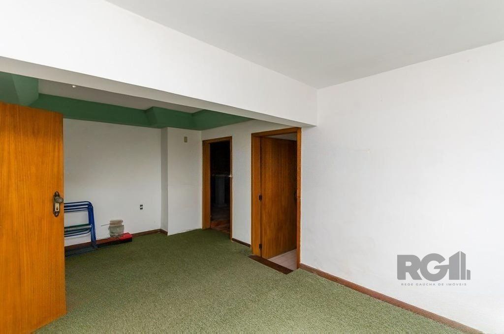 Casa à venda com 3 quartos, 379m² - Foto 13