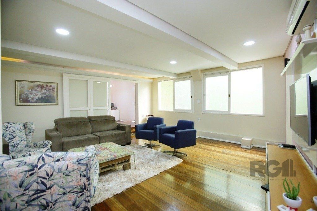 Casa, 4 quartos, 235 m² - Foto 2