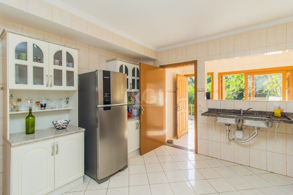 Casa à venda com 4 quartos, 300m² - Foto 41