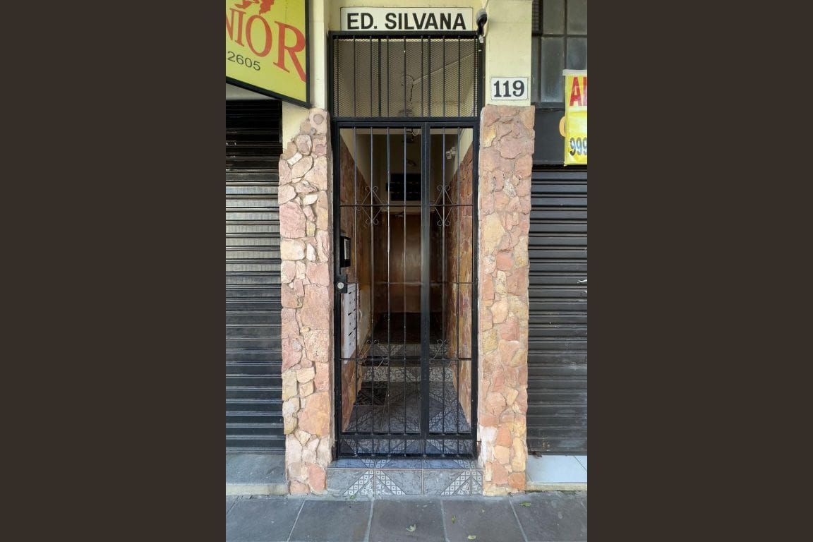 Apartamento na Jacinto Gomes , excelente localização.