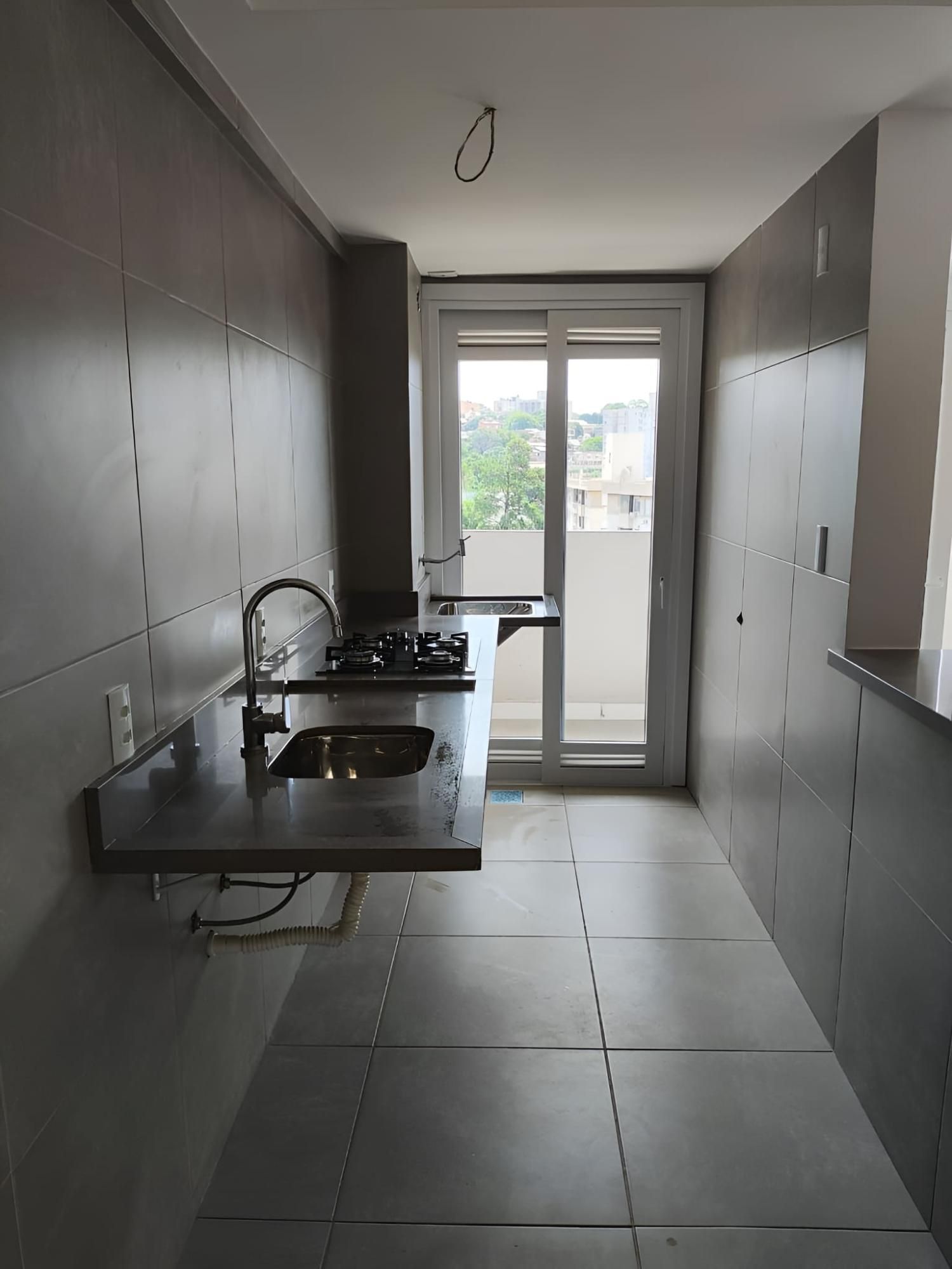 Apartamento à venda com 2 quartos, 50m², 1 vaga, Cel. Aparício Borges no bairro Glória em Porto Alegre
