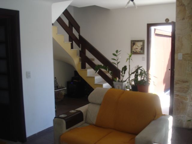 Casa de Condomínio à venda com 3 quartos, 131m² - Foto 9