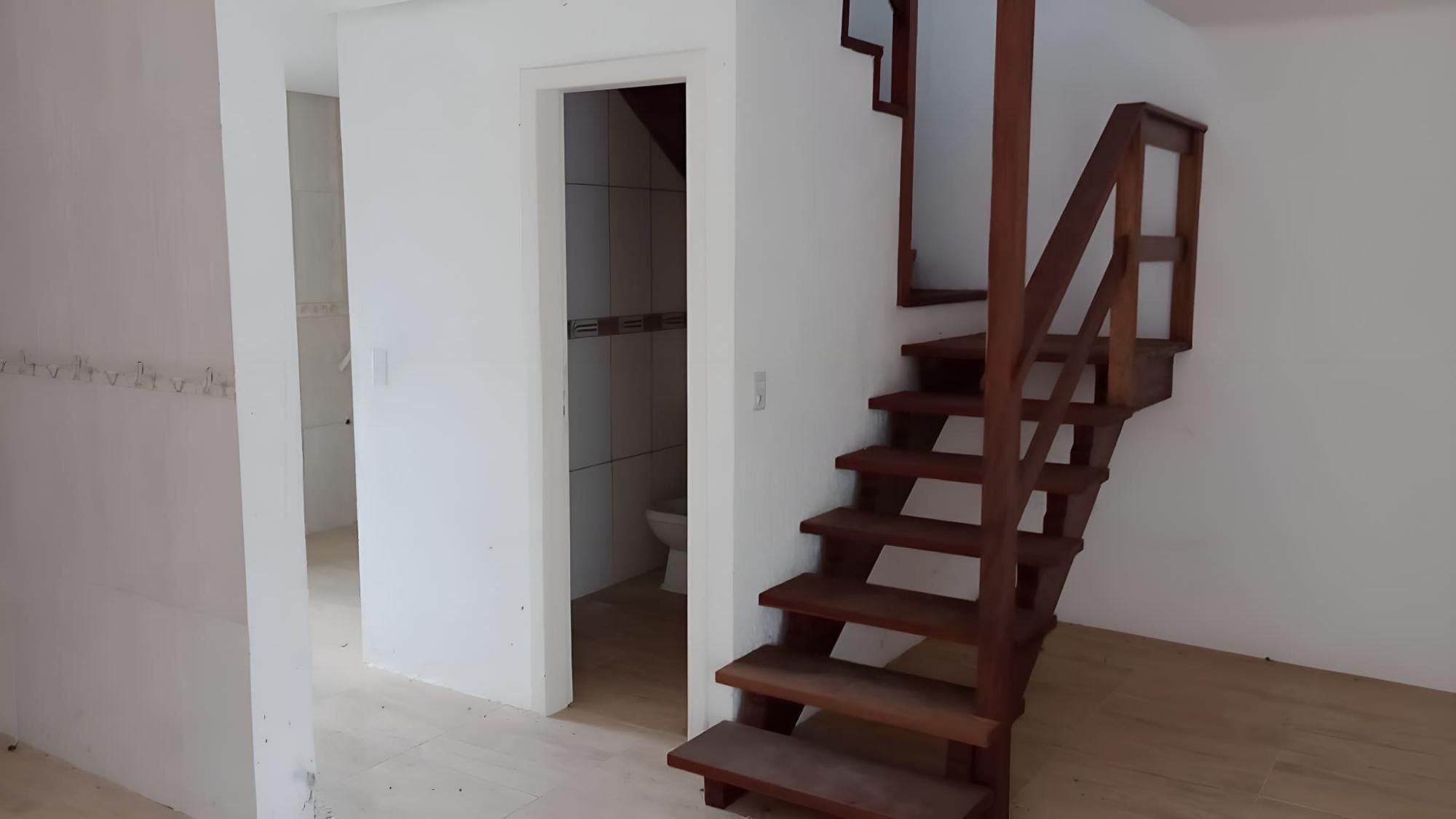 Casa à venda com 2 quartos, 91m² - Foto 1