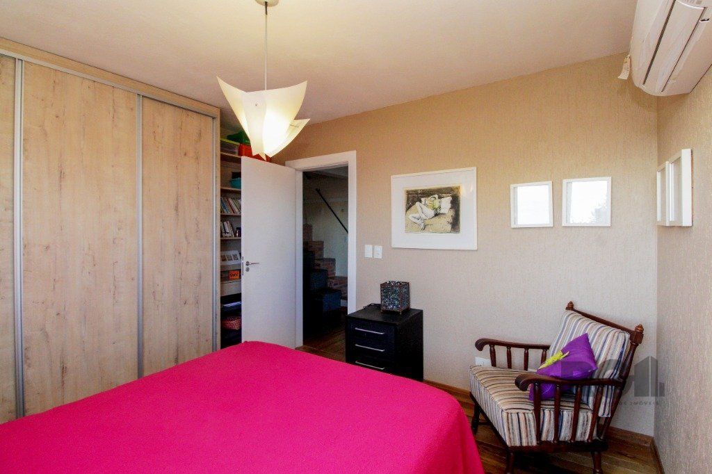 Casa à venda com 3 quartos, 194m² - Foto 15