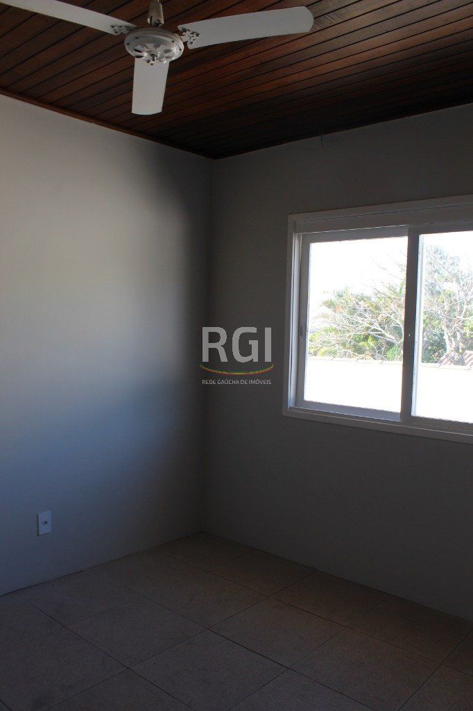 Casa à venda com 6 quartos, 224m² - Foto 20