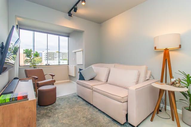 Apartamento, 2 dormitórios no bairro Partenon em Porto Alegre para Comprar