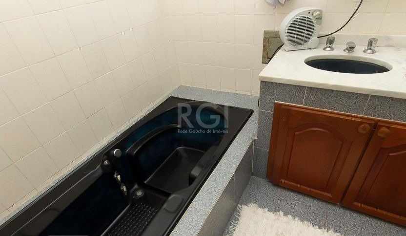 Casa à venda com 3 quartos, 240m² - Foto 37