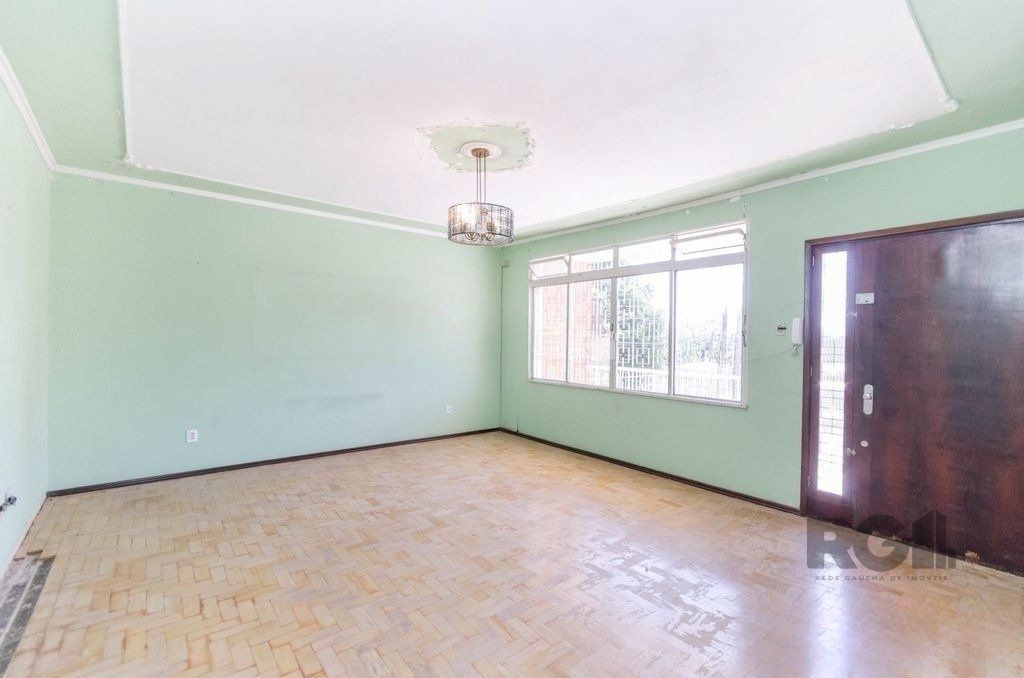 Casa, 3 quartos, 318 m² - Foto 2