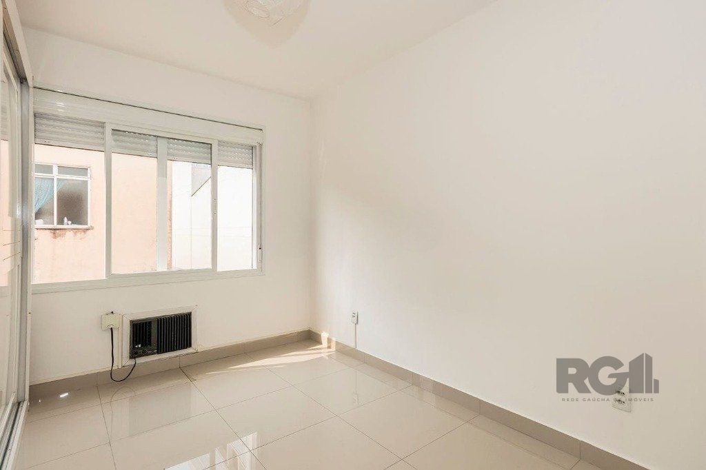 Apartamento à venda com 2 quartos, 75m² - Foto 11