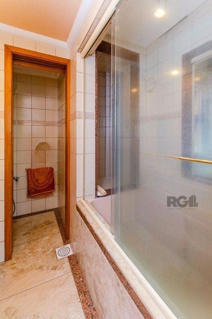 Casa à venda com 3 quartos, 379m² - Foto 20