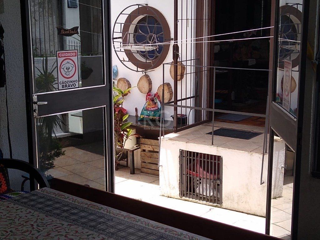 Casa à venda com 3 quartos, 240m² - Foto 4