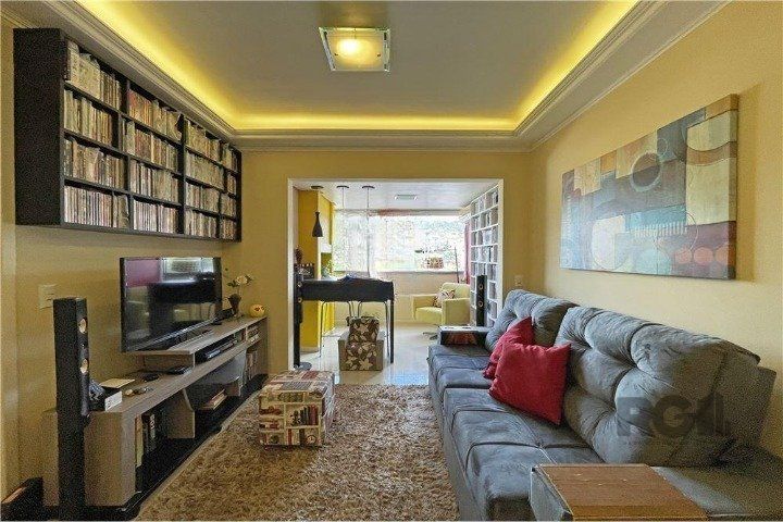 Apartamento à venda com 2 quartos, 74m² - Foto 2