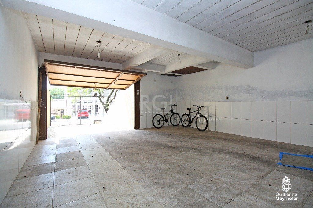 Casa à venda com 3 quartos, 354m² - Foto 47
